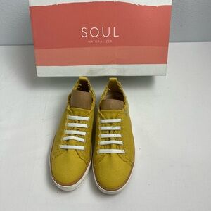 Soul Naturalizer sneakers, size 5